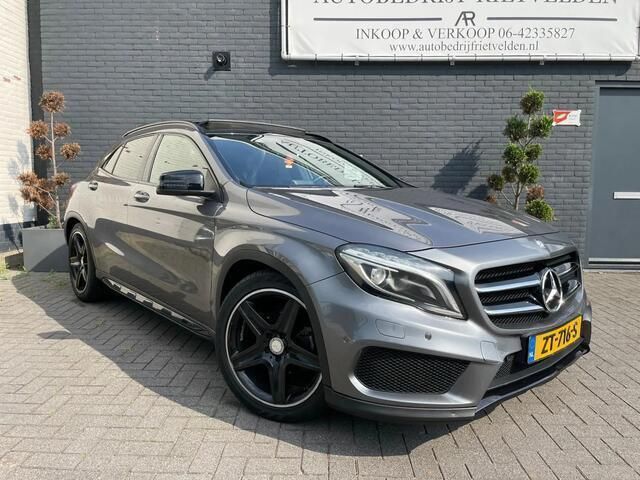 Grijs Occasion 2014 Mercedes GLA200 AMG SUV | € 21.950 - Afbeelding 1/4