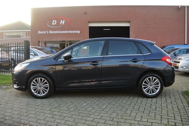 Blauw Gebruikt 2012 Citroën C4 Business Class Hatchback | € 3.399 (Eerlijke prijs) - Afbeelding 1/4