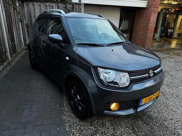 Occasion Suzuki Ignis 90 PK (66 kW) 2017 Grijs SUV