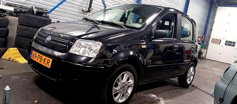 Gebruikt 2004 Fiat Panda Dynamic Stationwagen | € 1.650 (Eerlijke prijs) - Afbeelding 1/4