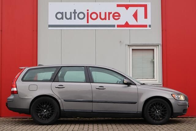 Occasion Volvo V50 Momentum 142 PK (104 kW) 2005 Grijs Stationwagen