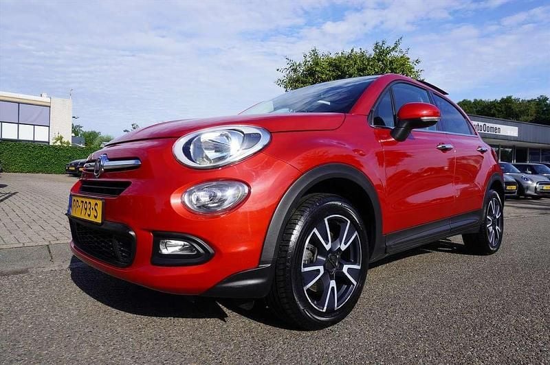 Rood Gebruikt 2017 Fiat 500X Cross SUV | € 11.445 (Goede deal) - Afbeelding 1/4