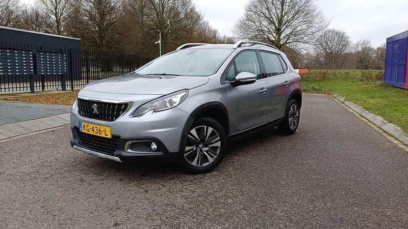 Grijs Gebruikt 2016 Peugeot 2008 Allure SUV | € 9.250 (Goede deal) - Afbeelding 1/4