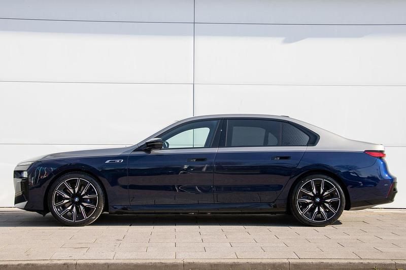 Occasion BMW i7 Comfort Edition 484 kW (659 PK) 2025 Grijs Sedan