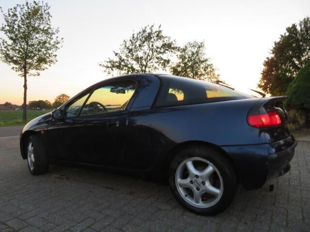 Occasion Opel Tigra Sport 90 PK (66 kW) 1999 Blauw Coupé