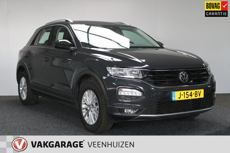 Grijs Gebruikt 2020 VW T-Roc Business SUV | € 17.450 (Eerlijke prijs) - Afbeelding 1/4