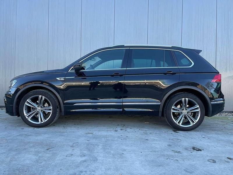 Zwart Occasion 2017 VW Tiguan R SUV | € 21.550 (Eerlijke prijs) - Afbeelding 1/4