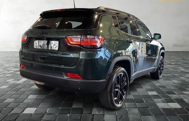 Zwart Nieuw 2025 Jeep Compass North SUV | € 34.950 (Goede deal) - Afbeelding 1/4