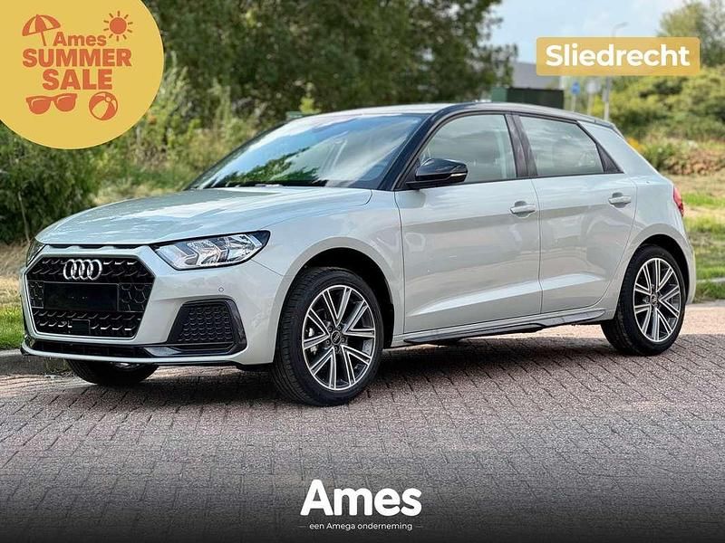 Grijs Nieuw 2025 Audi A1 Sportback Advanced Hatchback | € 34.495 (Duur) - Afbeelding 1/3
