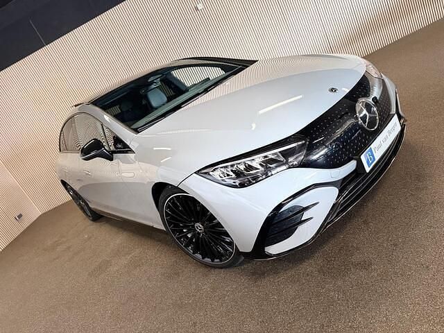 Occasion Mercedes EQE300 AMG line 180 kW (245 PK) 2023 Grijs Sedan