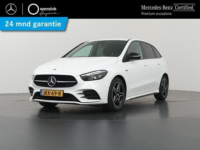 Occasion Mercedes B250 AMG line 218 PK (160 kW) 2020 Wit MPV