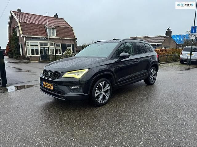 Zwart Gebruikt 2019 Seat Ateca Business SUV | € 16.950 (Super prijs) - Afbeelding 1/4