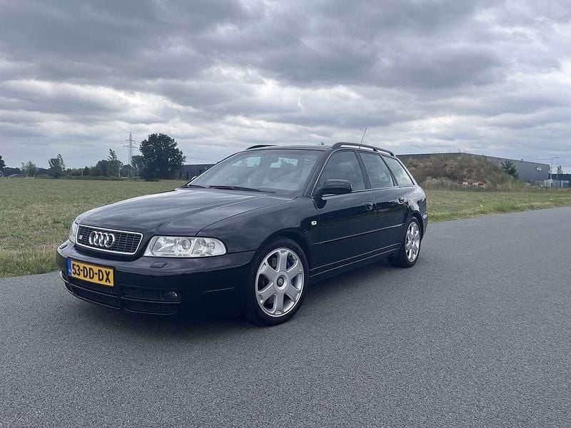 Gebruikt 1999 Audi S4 Stationwagen | € 13.200 - Afbeelding 1/4