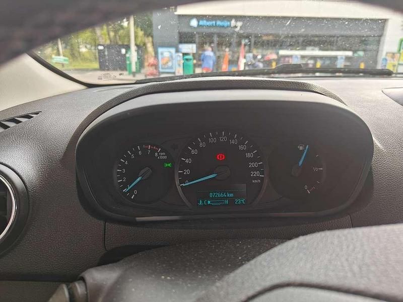 Grijs Gebruikt 2018 Ford Ka Trend Hatchback | € 8.000 (Eerlijke prijs) - Afbeelding 1/4