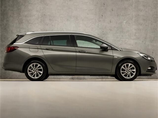 Occasion Opel Astra Innovation 105 PK (77 kW) 2018 Grijs Stationwagen