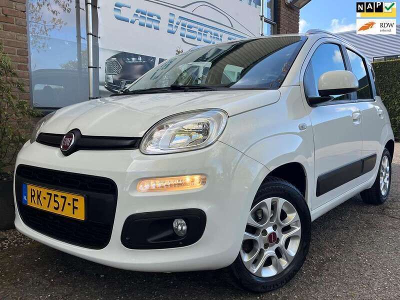 Wit Gebruikt 2017 Fiat Panda Lounge Hatchback | € 6.250 (Goede deal) - Afbeelding 1/4