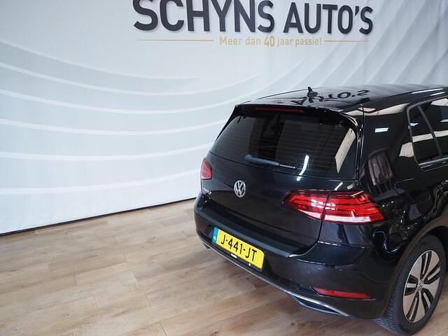 Occasion VW e-Golf 100 kW (136 PK) 2020 Zwart Hatchback