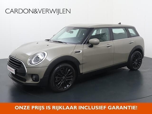 Grijs Gebruikt 2020 Mini One Clubman Business Stationwagen | € 21.840 (Iets duurder) - Afbeelding 1/4