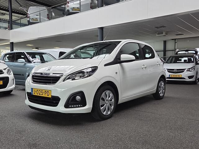 Wit Gebruikt 2020 Peugeot 108 Active Hatchback | € 8.495 (Eerlijke prijs) - Afbeelding 1/4