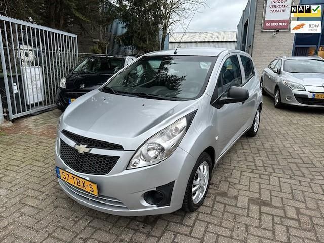 Grijs Gebruikt 2012 Chevrolet Spark LS Hatchback | € 3.999 (Iets duurder) - Afbeelding 1/4