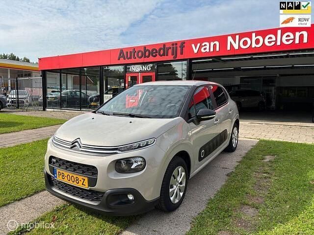 Grijs Gebruikt 2017 Citroën C3 Feel Hatchback | € 8.750 (Iets duurder) - Afbeelding 1/4