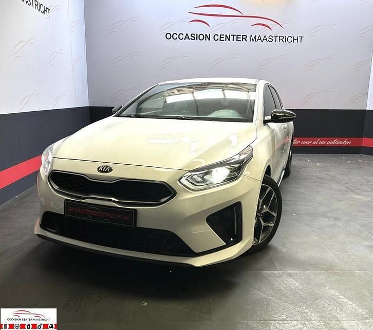 Gebruikt 2019 Kia ProCeed GT GT-Line Hatchback | € 17.999 - Afbeelding 1/4