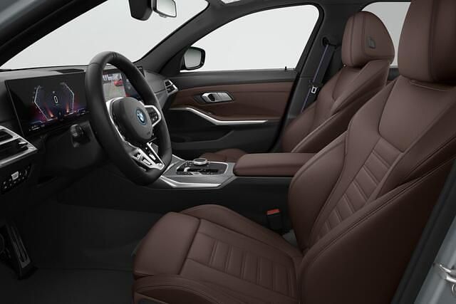 Nieuw BMW 330 Comfort Edition 291 PK (214 kW) 2025 Grijs Stationwagen