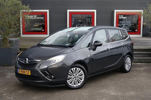 Grijs (metallic) Occasion 2016 Opel Zafira Tourer MPV | € 9.950 (Iets duurder) - Afbeelding 1/4