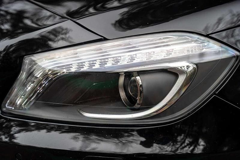 Occasion Mercedes A180 Ambition 122 PK (89 kW) 2013 Zwart Stationwagen