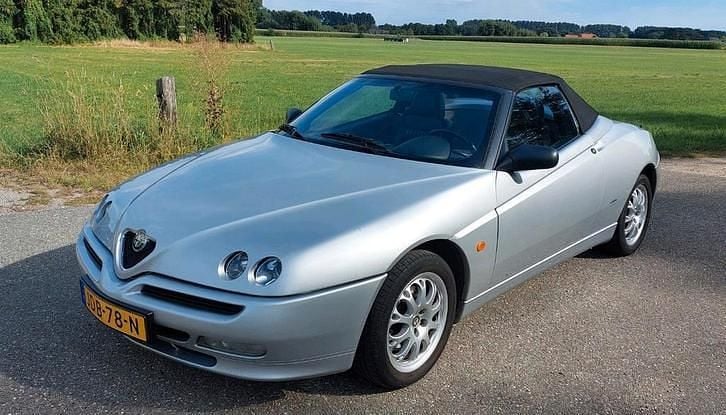 Gebruikt 1999 Alfa Romeo Spider Cabriolet | € 5.295 (Super prijs) - Afbeelding 1/4