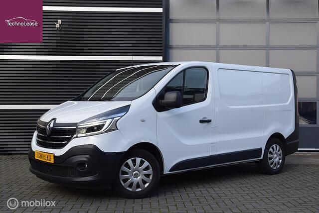 Wit Occasion 2021 Renault Trafic MPV | € 17.950 (Super prijs) - Afbeelding 1/4