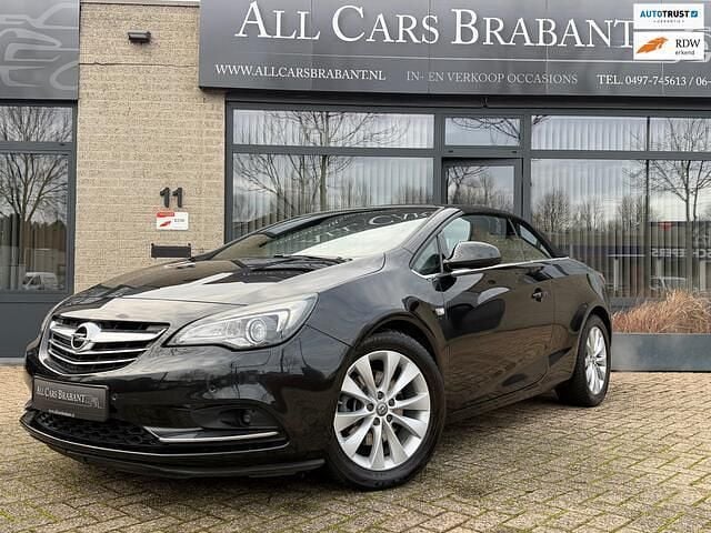 Grijs (metallic) Occasion 2014 Opel Cascada Cosmo Cabriolet | € 12.450 (Eerlijke prijs) - Afbeelding 1/4
