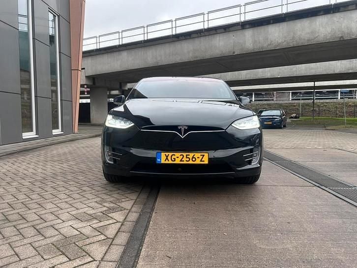Occasion 2018 Tesla Model X SUV | € 22.750 (Super prijs) - Afbeelding 1/4