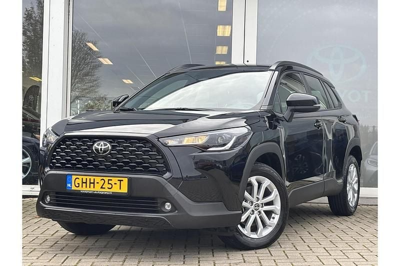 Zwart Gebruikt 2024 Toyota Corolla Cross Active SUV | € 35.249 (Eerlijke prijs) - Afbeelding 1/1