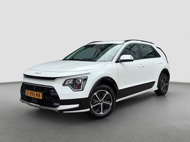 Wit Gebruikt 2024 Kia Niro SUV | € 30.935 (Goede deal) - Afbeelding 1/4