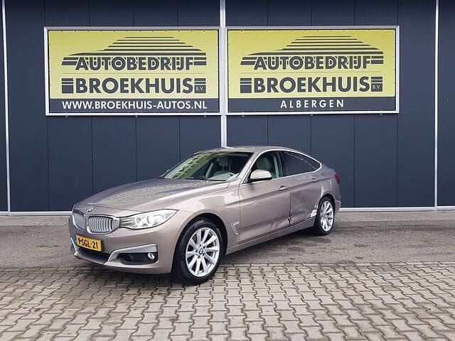 Beige Gebruikt 2013 BMW 320 Executive Hatchback | € 8.200 (Super prijs) - Afbeelding 1/4