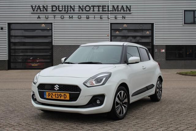Wit Gebruikt 2017 Suzuki Swift Hatchback | € 13.950 (Iets duurder) - Afbeelding 1/4