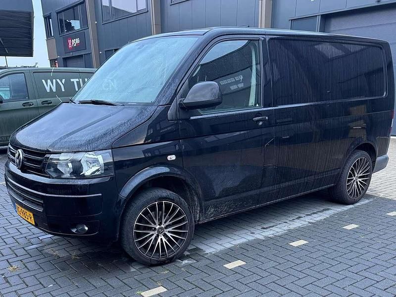 Occasion VW T5 140 PK (102 kW) 2014 Zwart Van