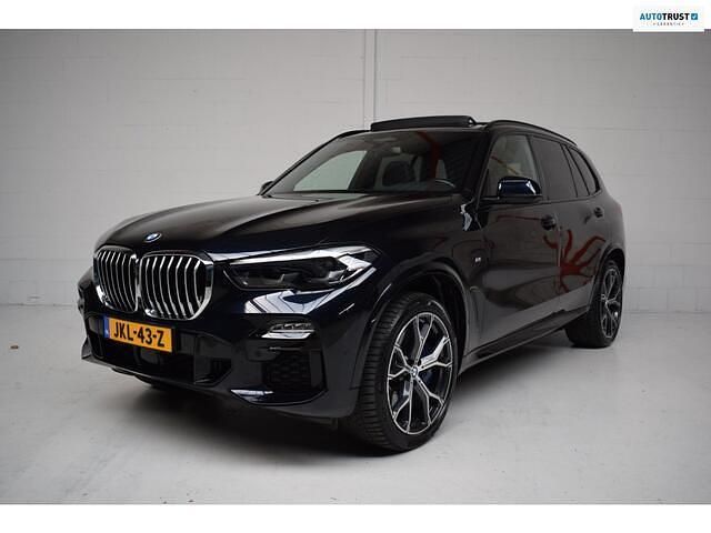 Zwart Gebruikt 2019 BMW X5 M Sport SUV | € 59.945 (Iets duurder) - Afbeelding 1/4