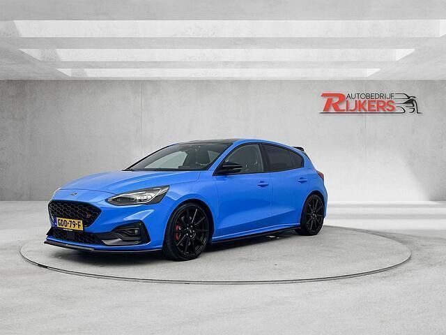 Blauw Gebruikt 2022 Ford Focus ST Hatchback | € 34.495 (Eerlijke prijs) - Afbeelding 1/4