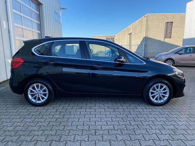Occasion BMW 218 Executive 140 PK (102 kW) 2018 Zwart (metallic) Stationwagen