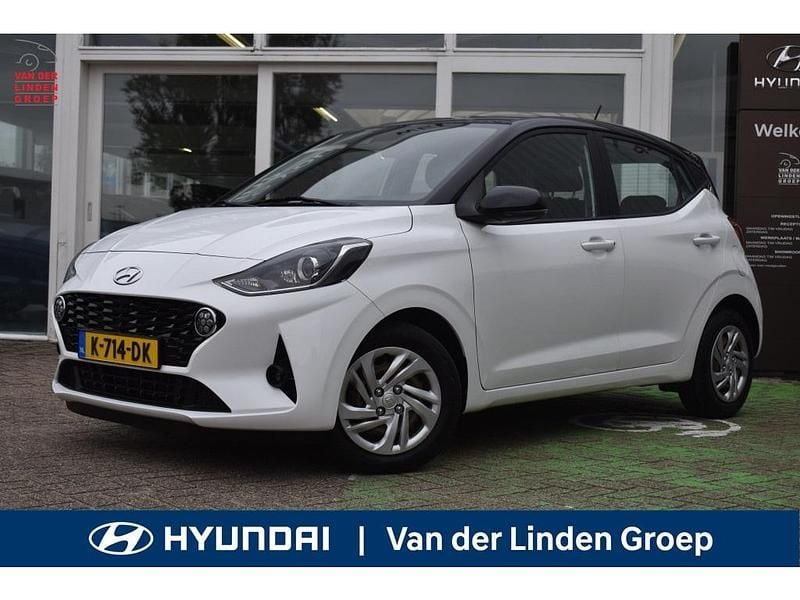 Wit Gebruikt 2020 Hyundai i10 Premium Hatchback | € 13.950 (Eerlijke prijs) - Afbeelding 1/4