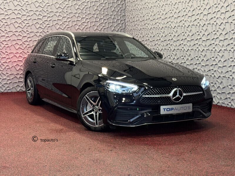 Zwart Gebruikt 2024 Mercedes C220 AMG line Stationwagen | € 54.940 - Afbeelding 1/4
