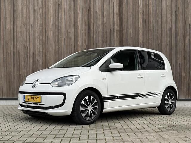 Wit Gebruikt 2016 VW up! Move Hatchback | € 4.950 (Eerlijke prijs) - Afbeelding 1/4