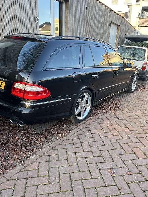 Occasion Mercedes E55 AMG AMG 476 PK (350 kW) 2004 Zwart Stationwagen