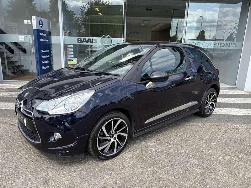Paars Gebruikt 2015 Citroën DS3 Business Class Hatchback | € 3.950 (Super prijs) - Afbeelding 1/4