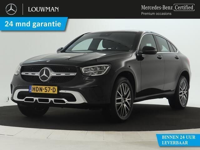 Zwart Gebruikt 2021 Mercedes GLC300 Coupé | € 49.950 (Goede deal) - Afbeelding 1/4