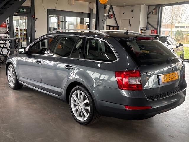 Occasion Skoda Octavia Business Line 150 PK (110 kW) 2016 Grijs Hatchback