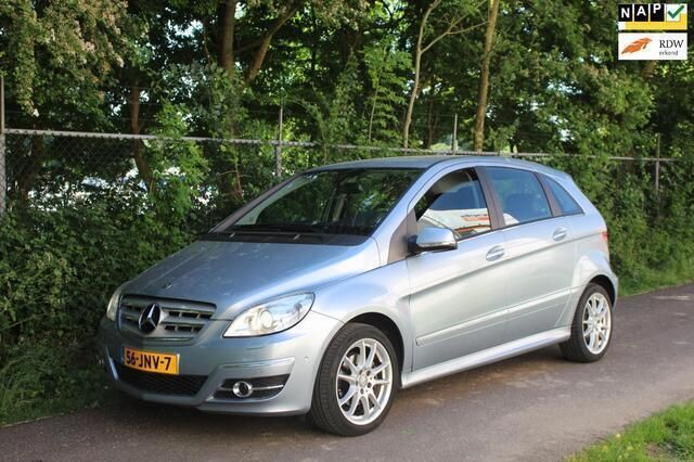 Blauw Gebruikt 2009 Mercedes B200 MPV | € 7.750 (Eerlijke prijs) - Afbeelding 1/4