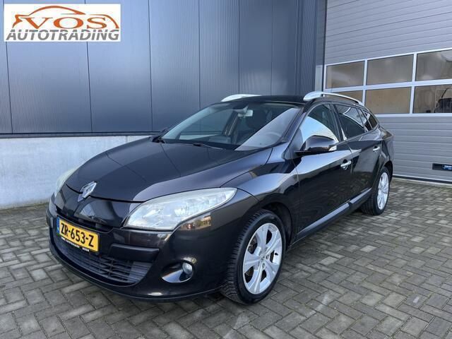Zwart, metallic lak Gebruikt 2010 Renault Mégane GrandTour Dynamique Stationwagen | € 4.450 (Eerlijke prijs) - Afbeelding 1/4